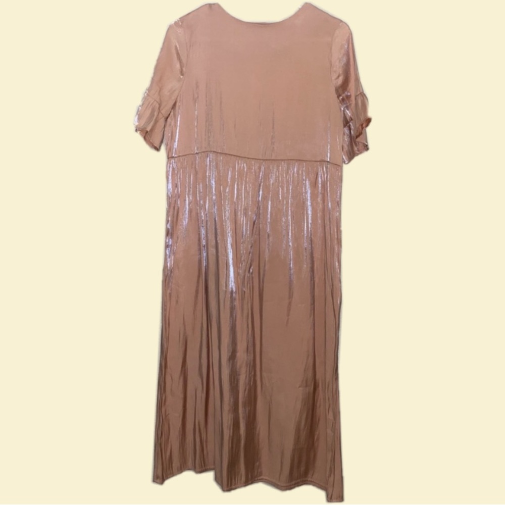Pink, shiny/sparkly, short sleeve, midi